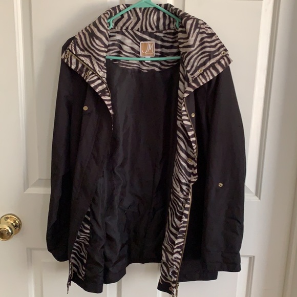 JM Collection Light Wt. Jacket w/ Hoodie - Picture 10 of 12